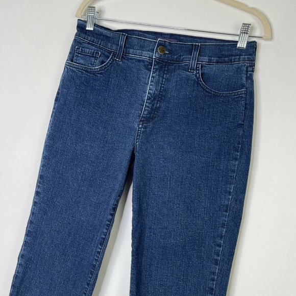 NYDJ Capris Jeans Size 10 - Picture 3 of 7